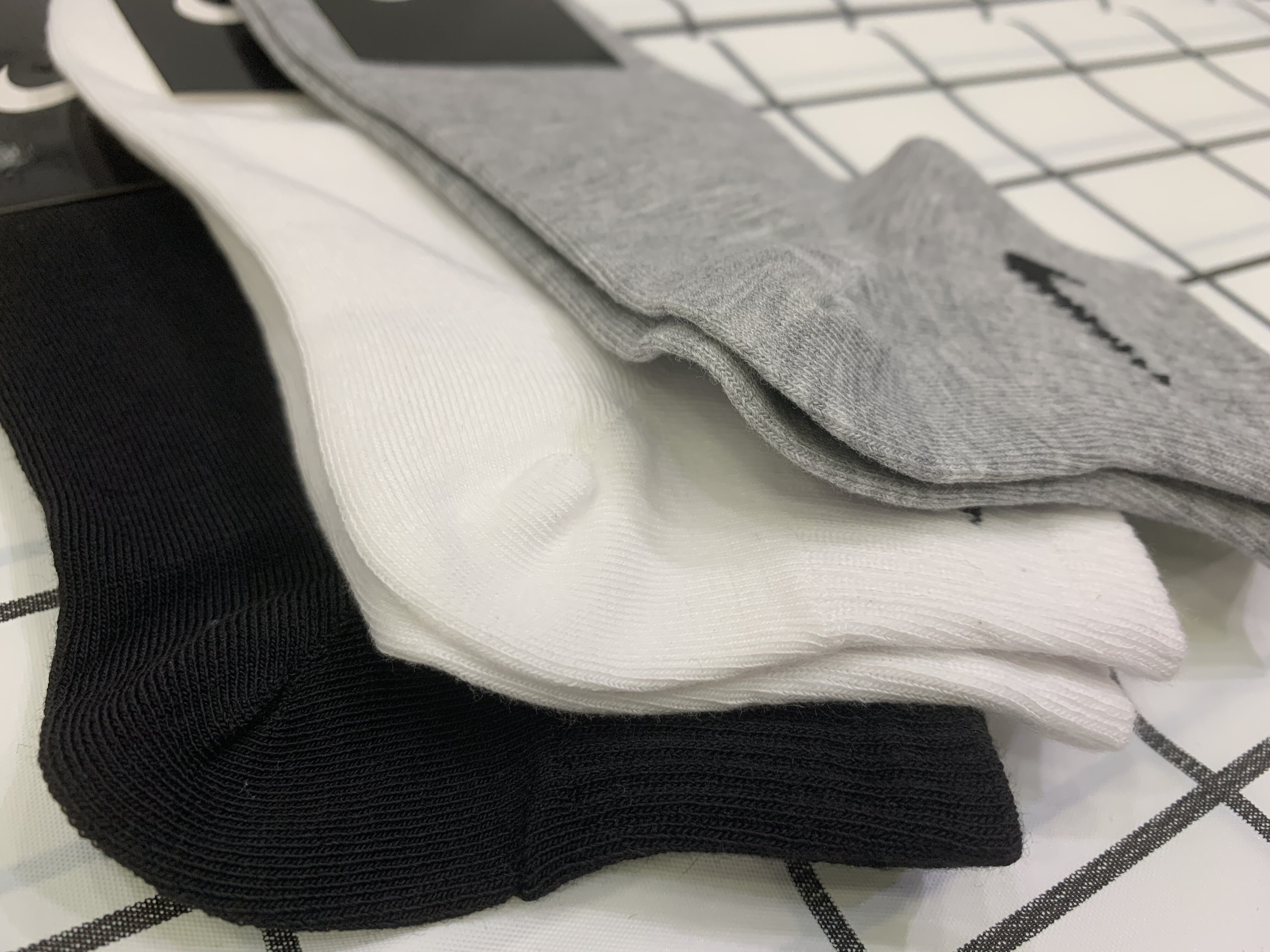[HCM]Vớ Nike cổ ngắn màu đen