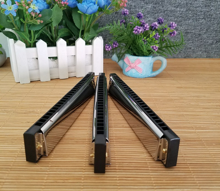 Kèn Harmonica 24 lỗ cao cấp