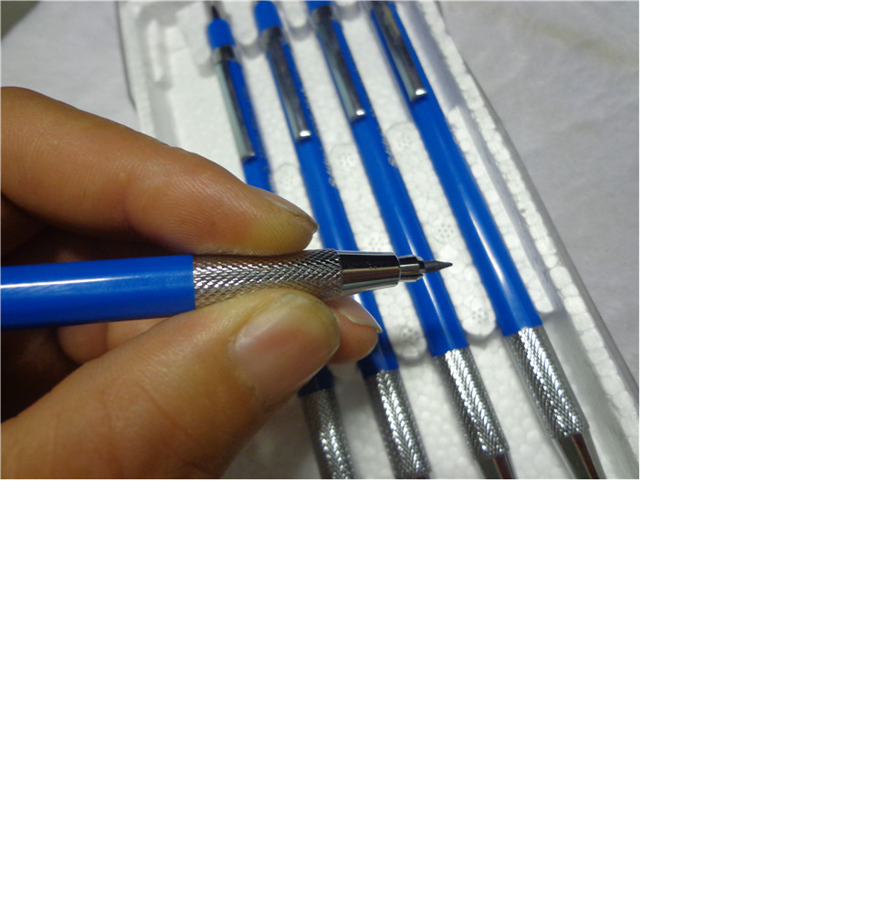 [HCM]Bút chì bấm + 12 ruột HB 2.0mm