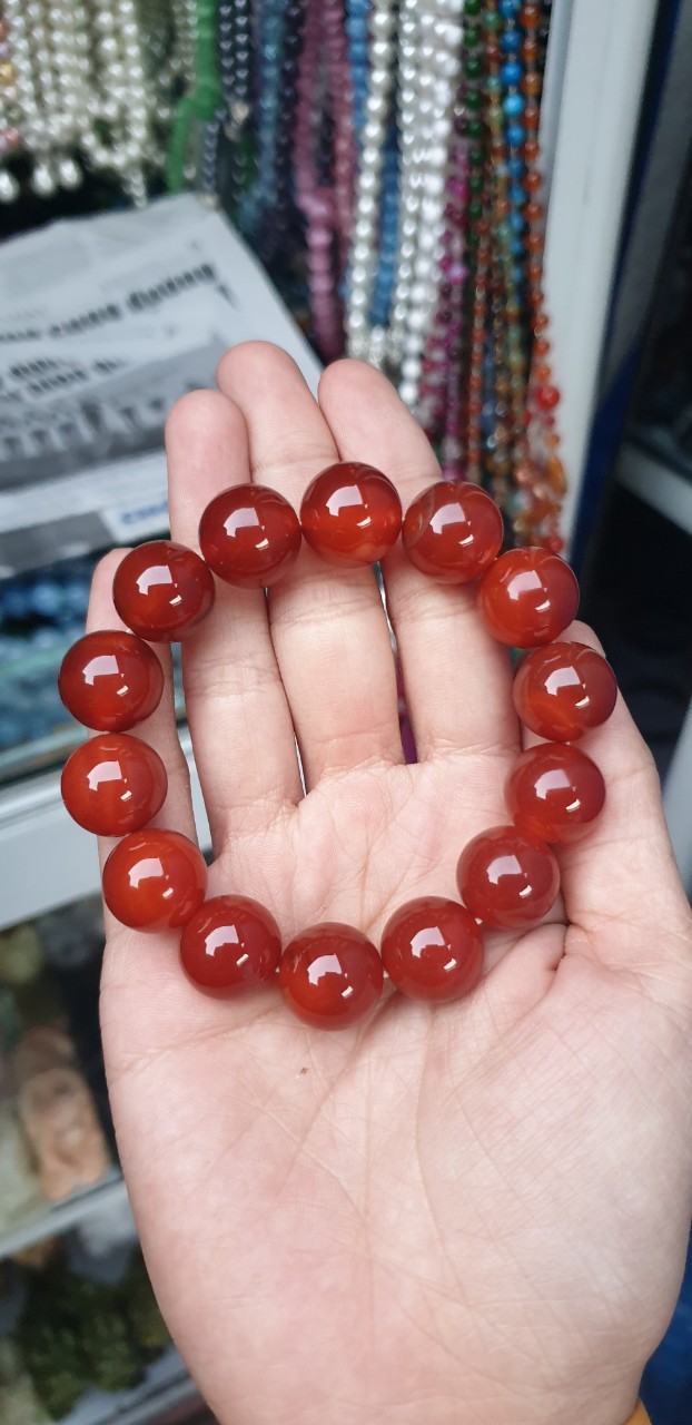 Vòng tay đá thạch anh đỏ
