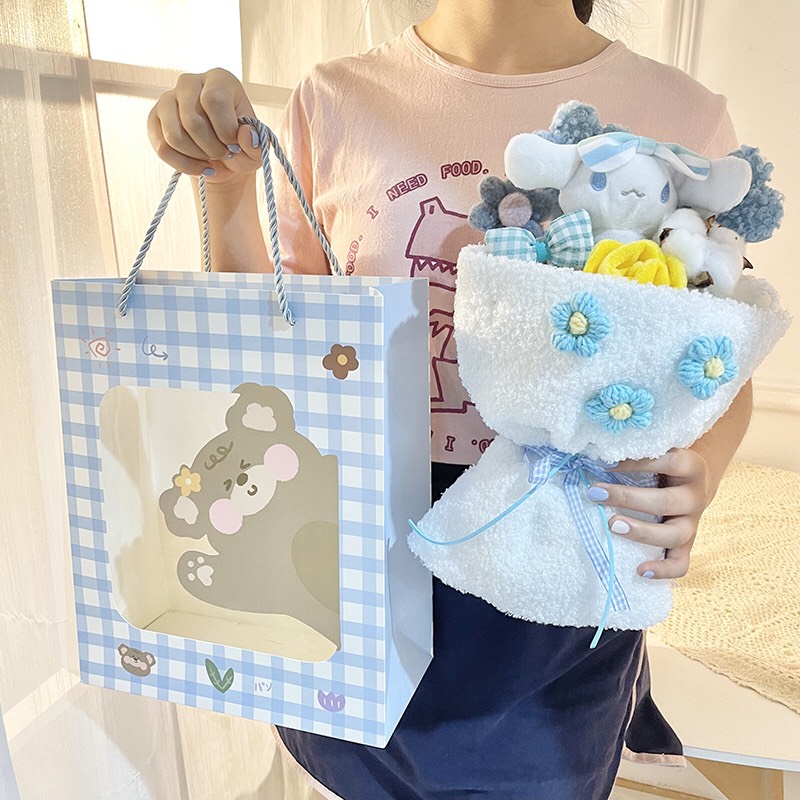 Bó hoa gấu bông thỏ cún hoa len