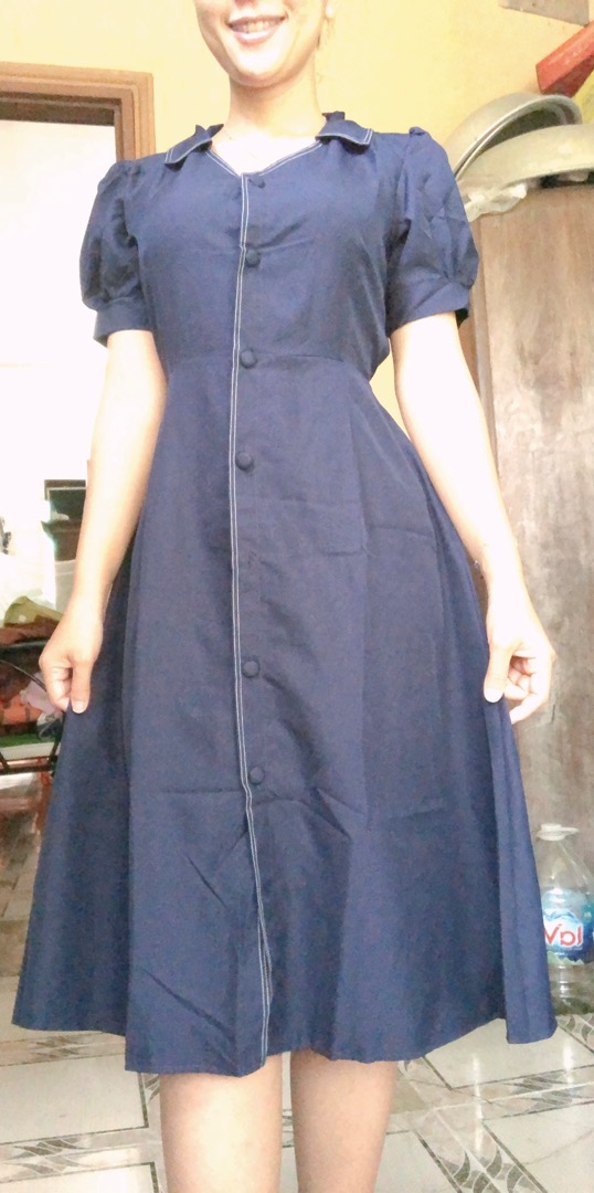 Đầm xanh cổ sơ mi viền trắng