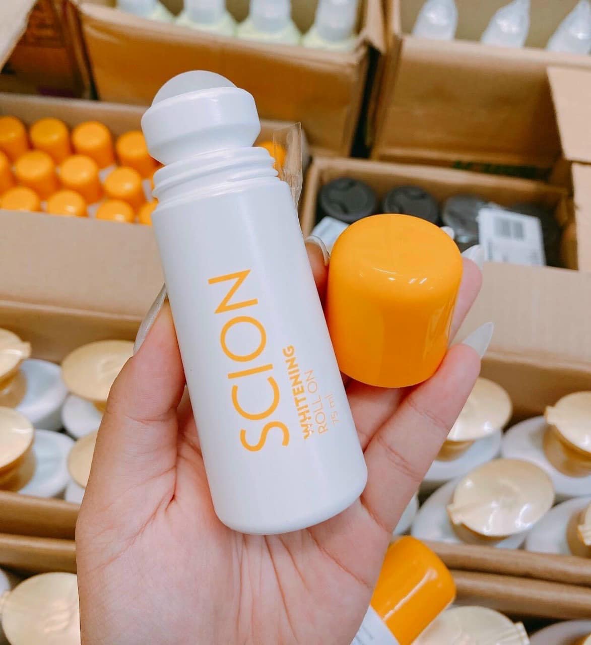 Lăn Khử Mùi Scion Mẫu Mới