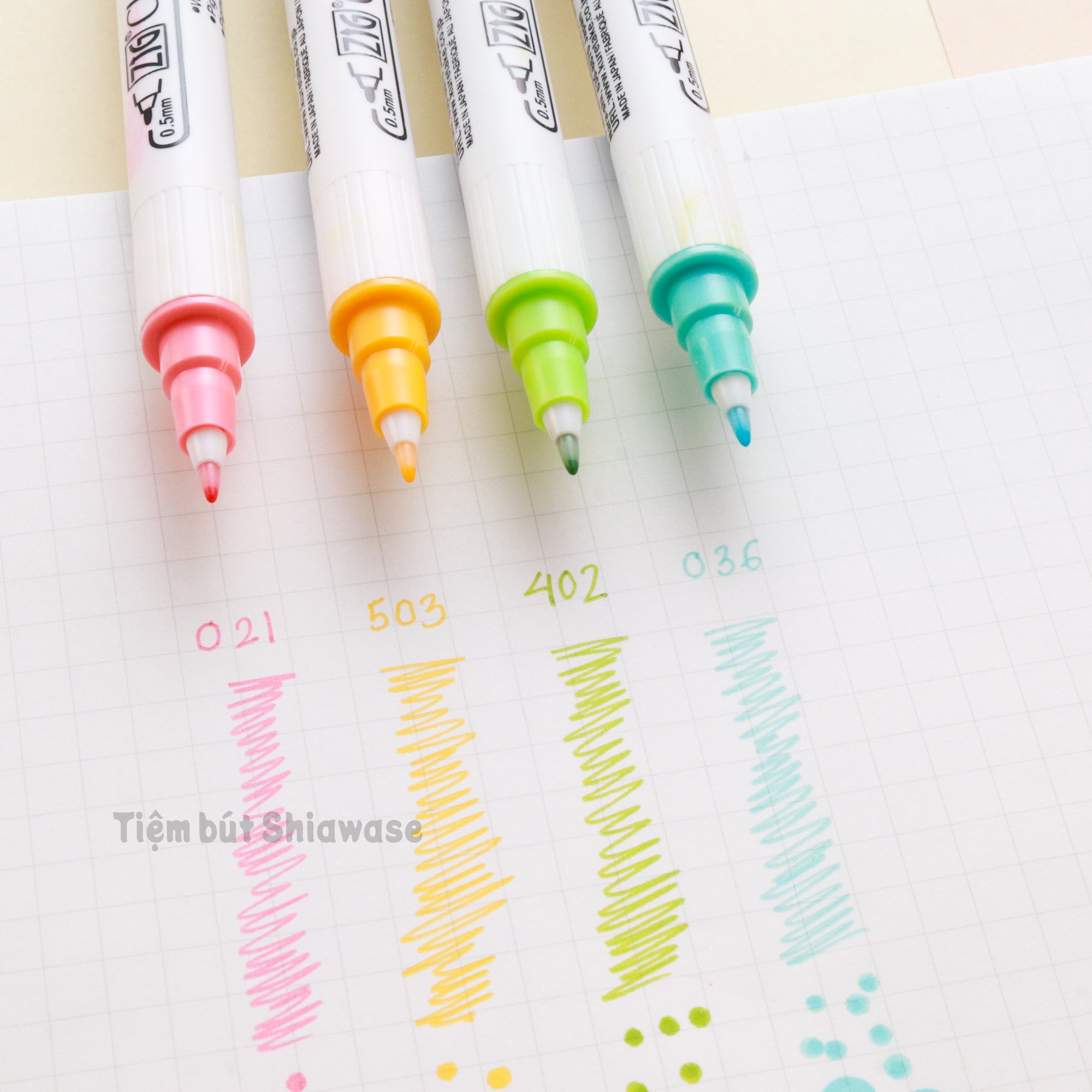 Bút Màu Nước Kuretake Zig Clean Color Dot - 2 Đầu