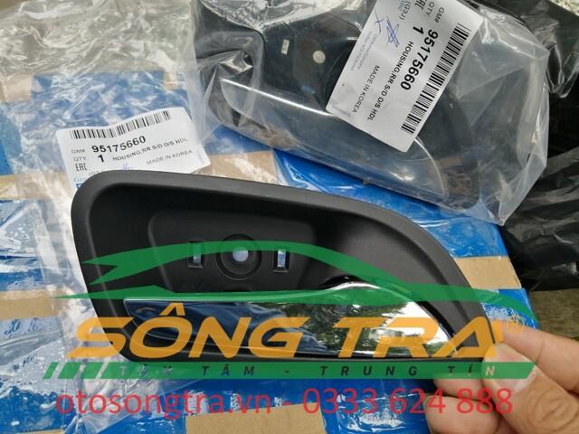 Tay mở cửa trong CHEVROLET CRUZE