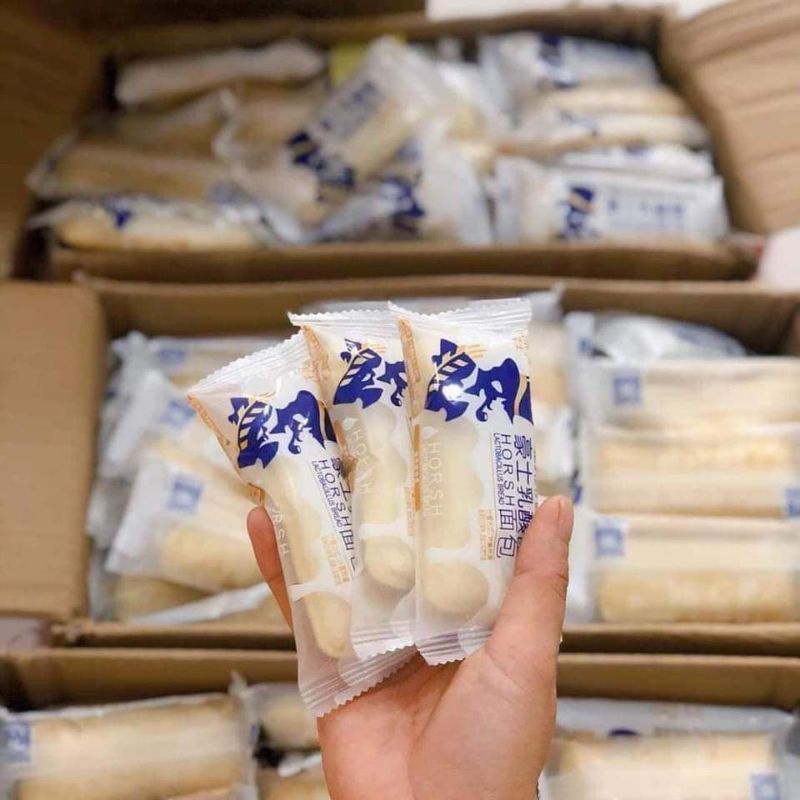bánh sữa chua 1 cái