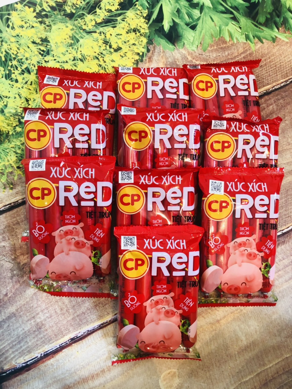 xúc xích tiệt trùng CP gói 100g_TiTiMart
