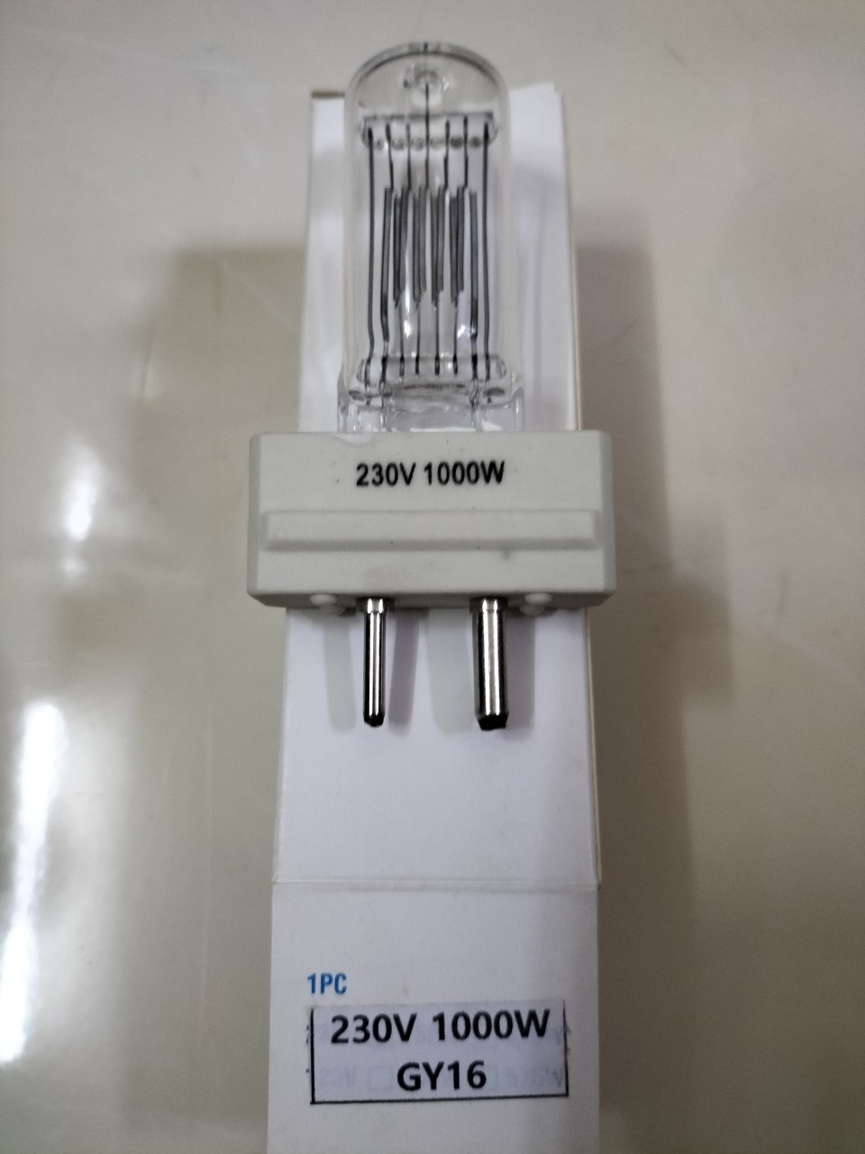 Bóng đèn pha luồng halogen chân cắm gy16 230v 1000w/2000w