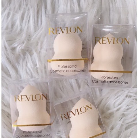 Mút Tán Kem Nền Hồ Lô Revlon