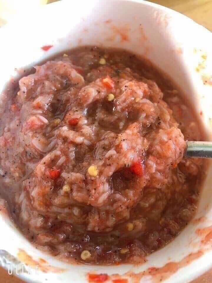 Ruốc chao (mắm ruốc chua)
