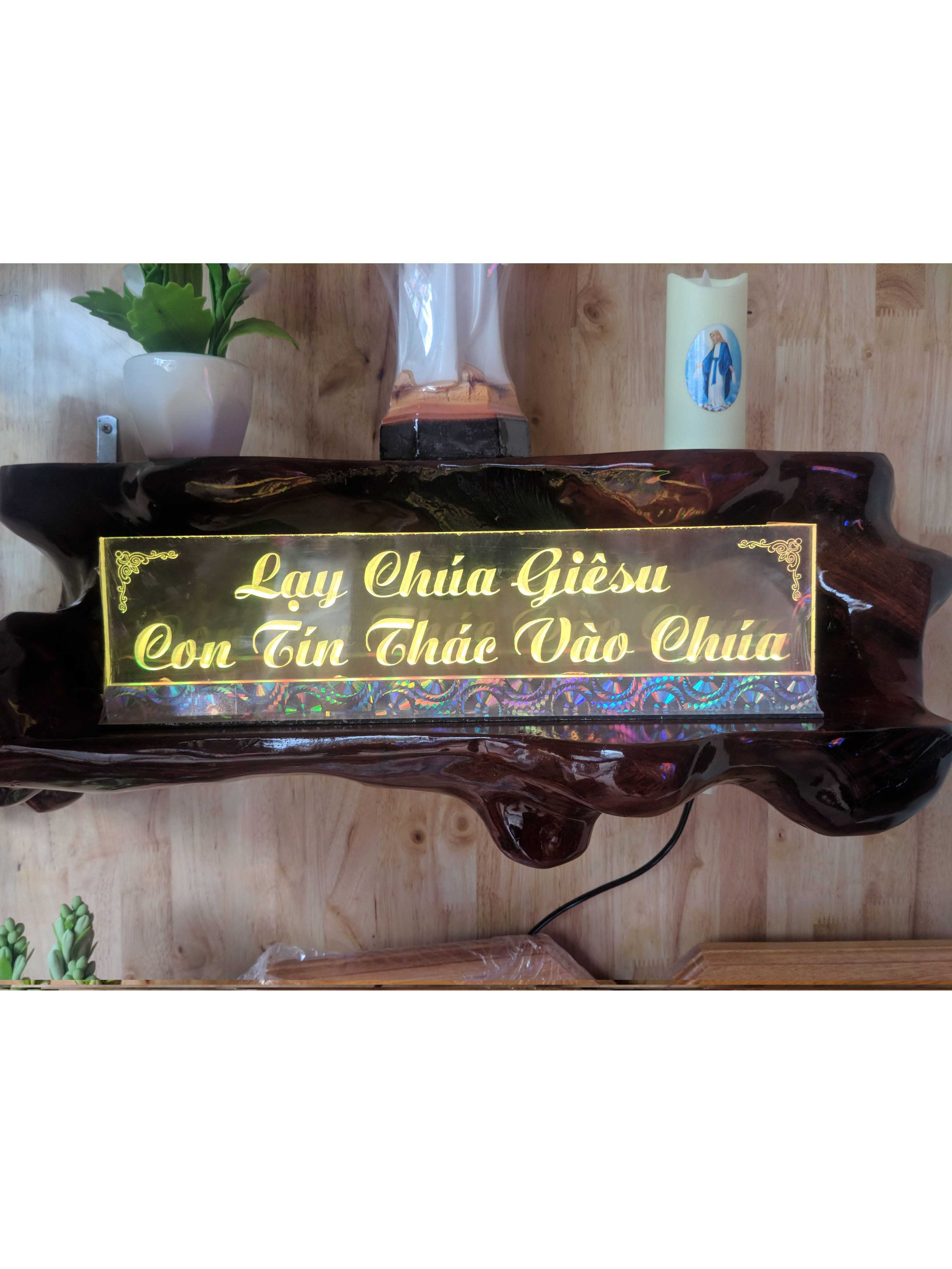 Chữ Mica Khắc 3D Led 7 Màu 40cm