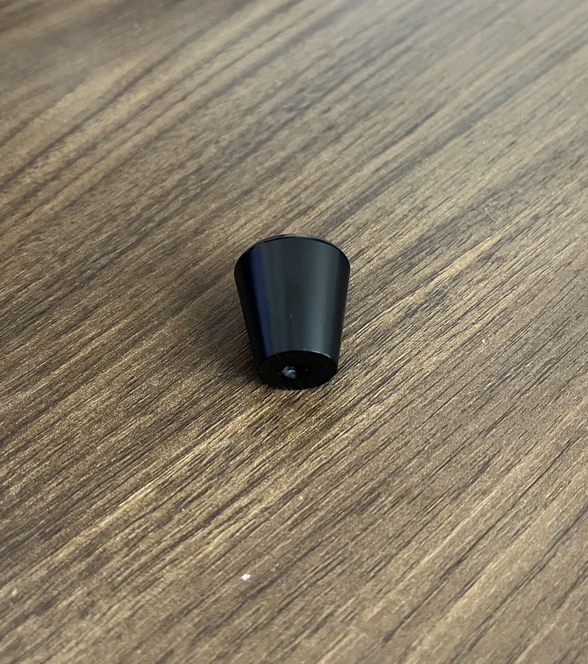 TAY NẮM NÚM TỦ HIỆN ĐẠI LH-016-NUM-D