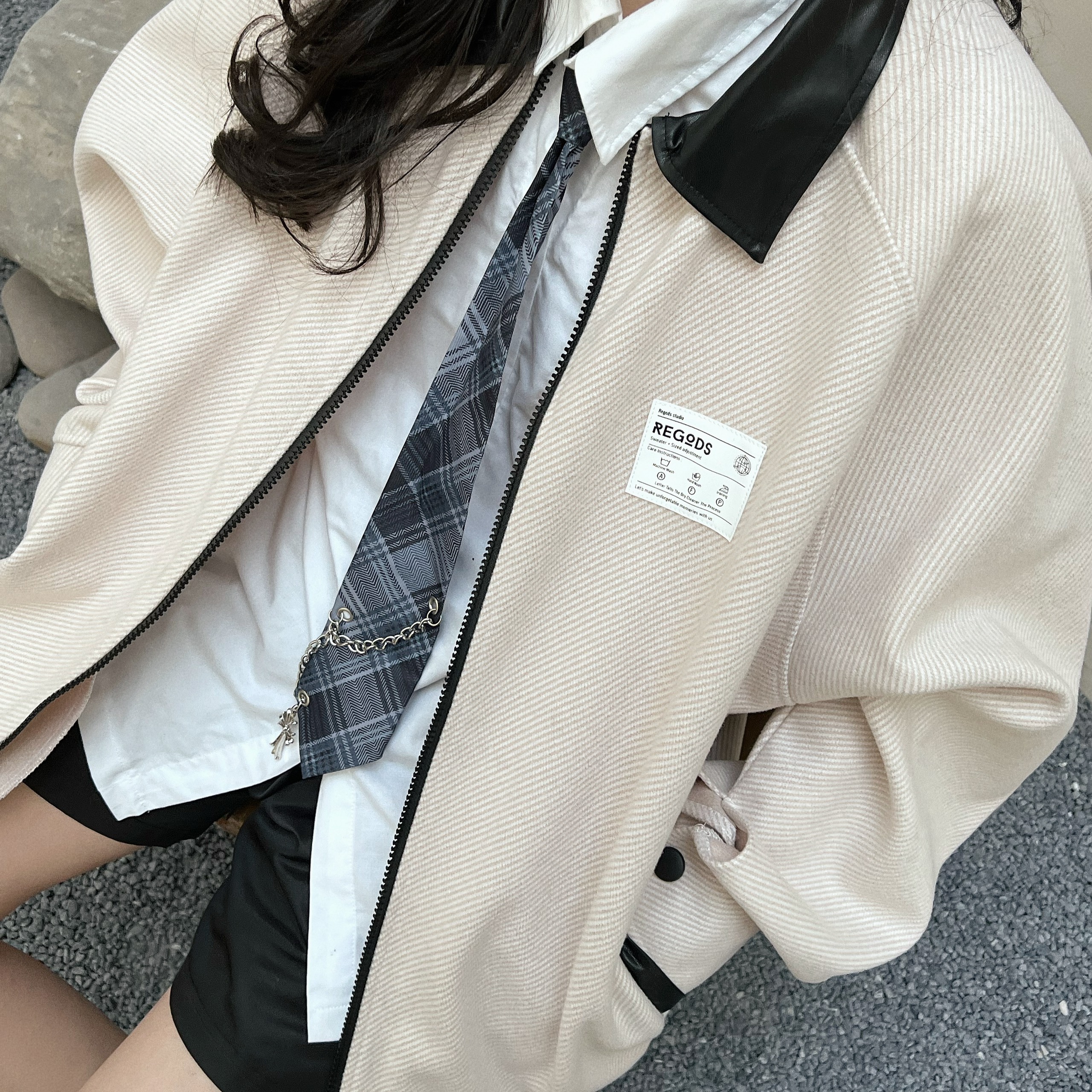 Áo Khoác Phối da R-Auth Regods Unisex form rộng ( JACKET R-AUTH )
