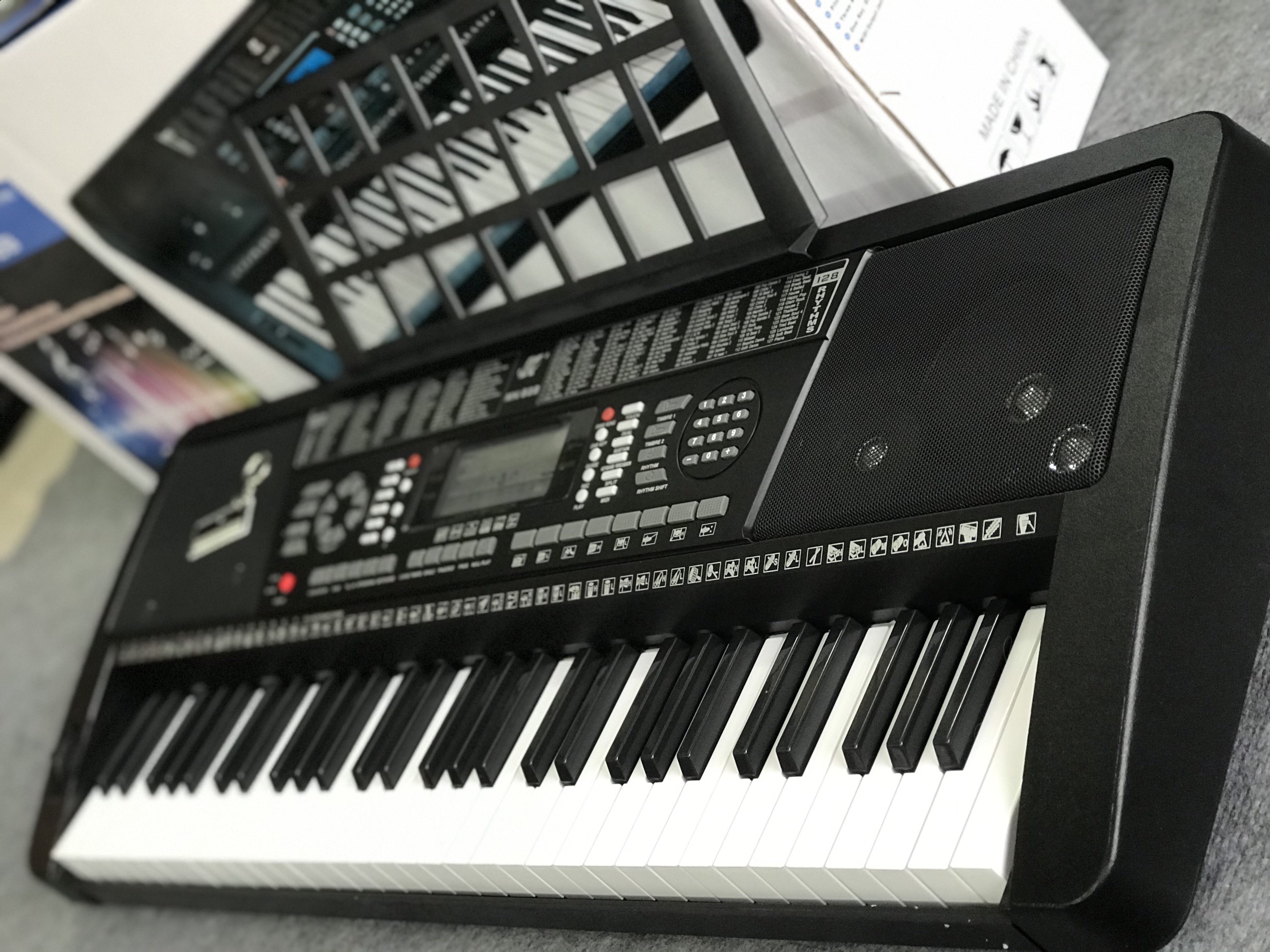 Đàn Organ MK939