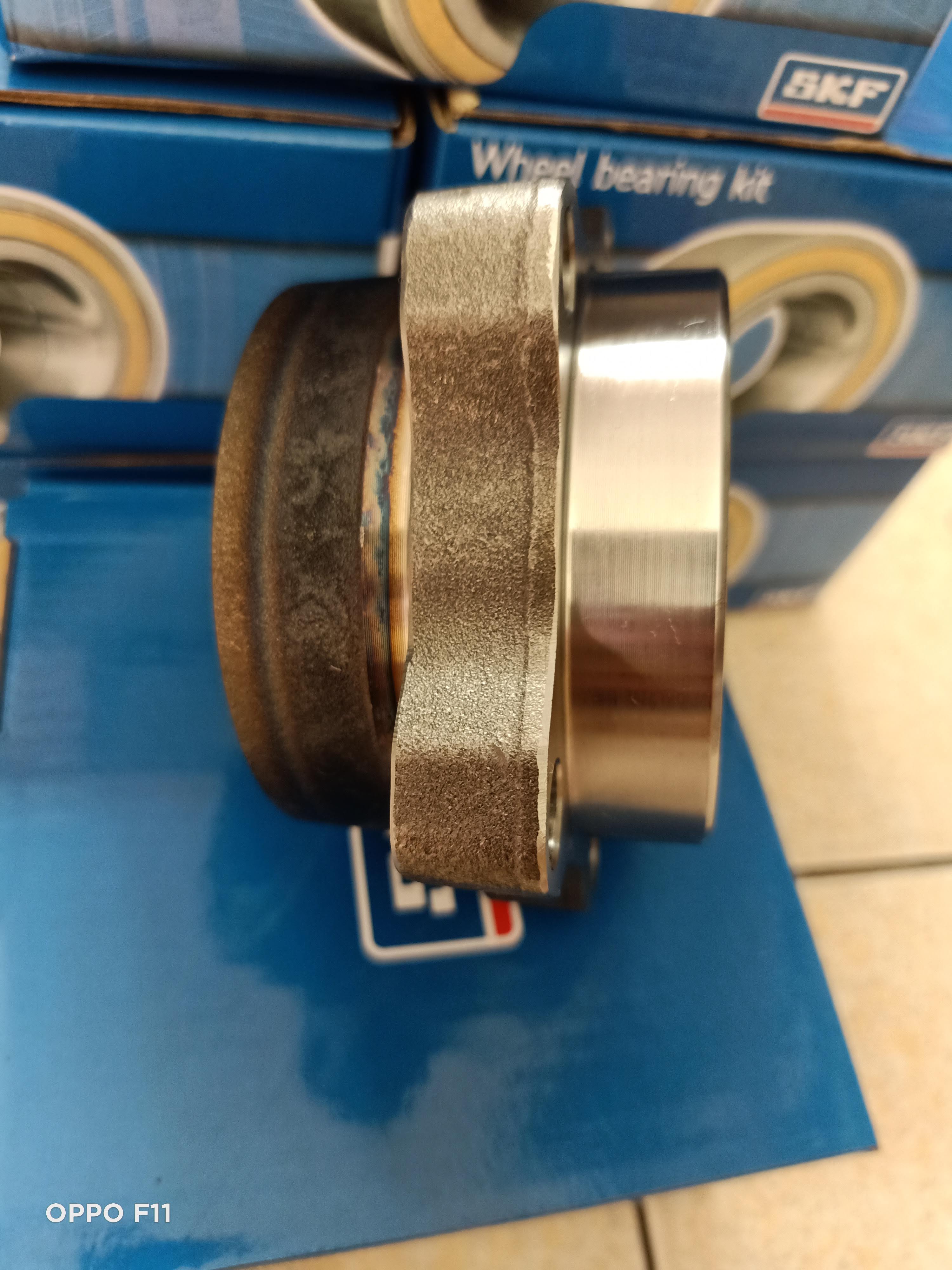 Bạc Đạn(Vòng Bi)Bánh Trước Xe FORD TRANSIT 2014 - 2020 SKF