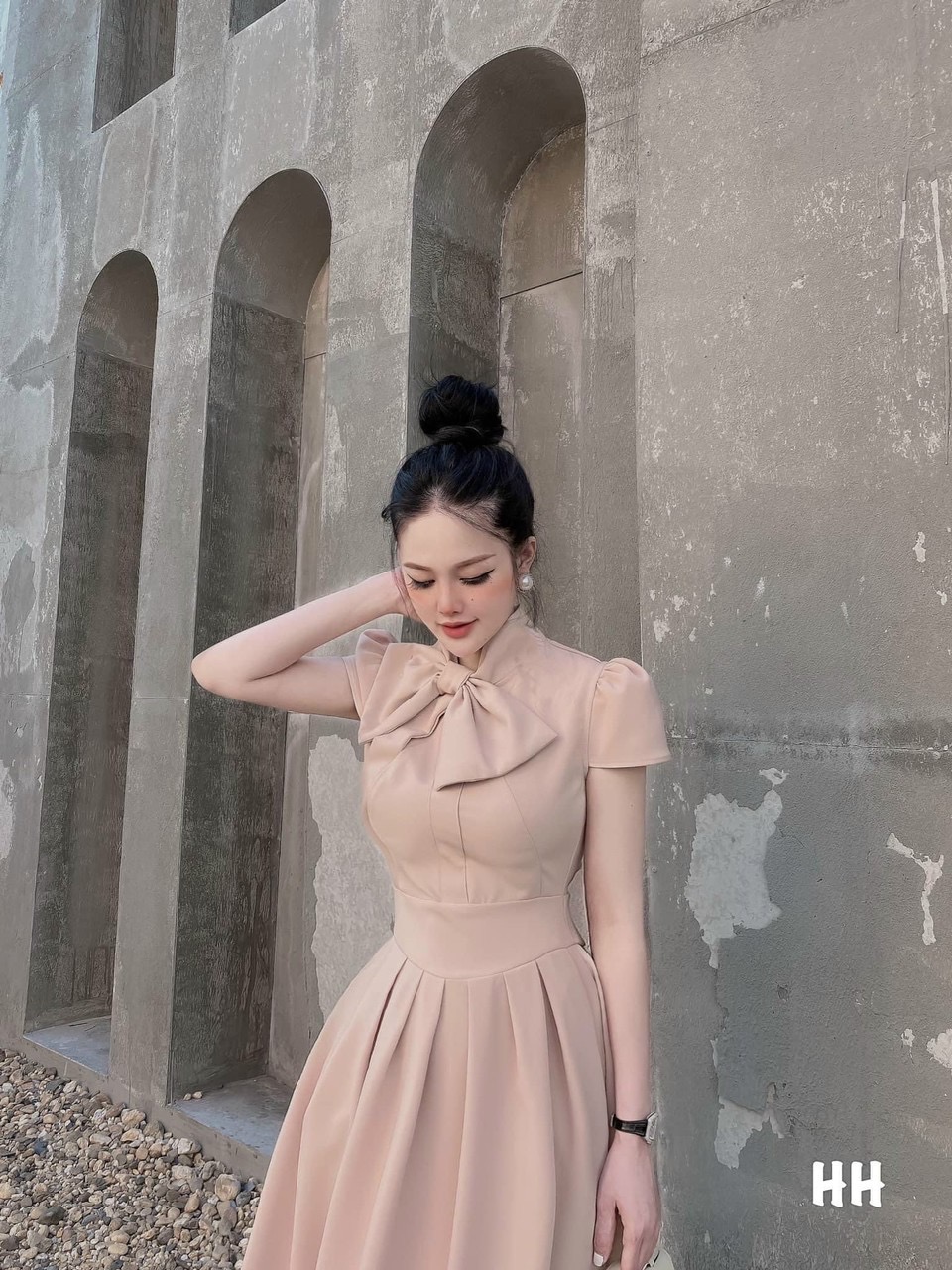 Đầm nơ cổ form dài 2 màu