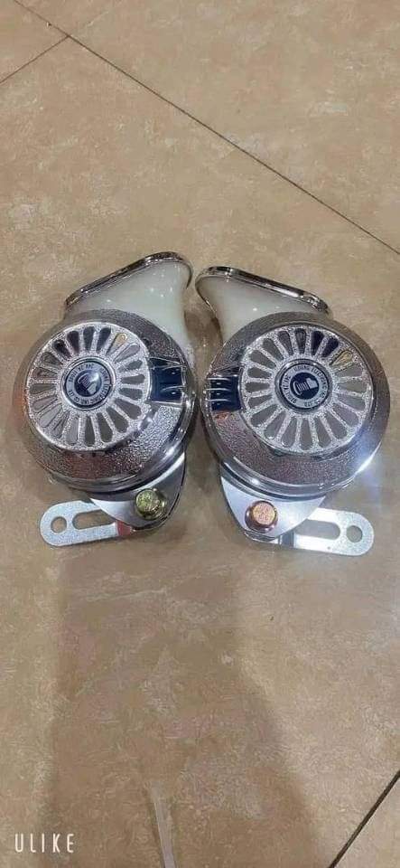 còi ngân hàn quốc