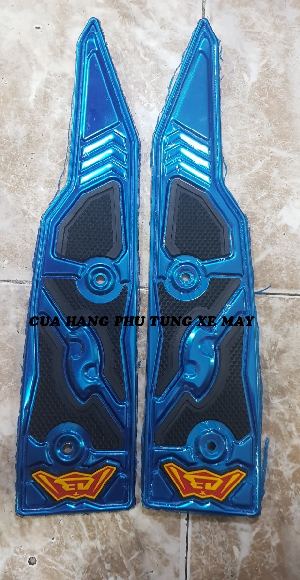 Thảm lót chân inox cho xe AirBlade 2020