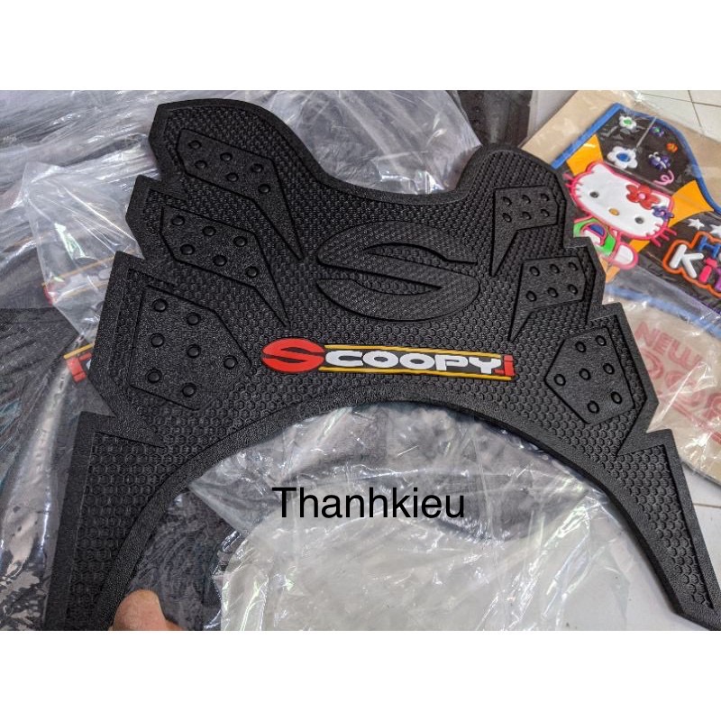 Thảm lót chân xe SCoopy Kiểu indo dày
