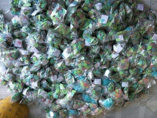 Bịch 100 trái tim dạ quang