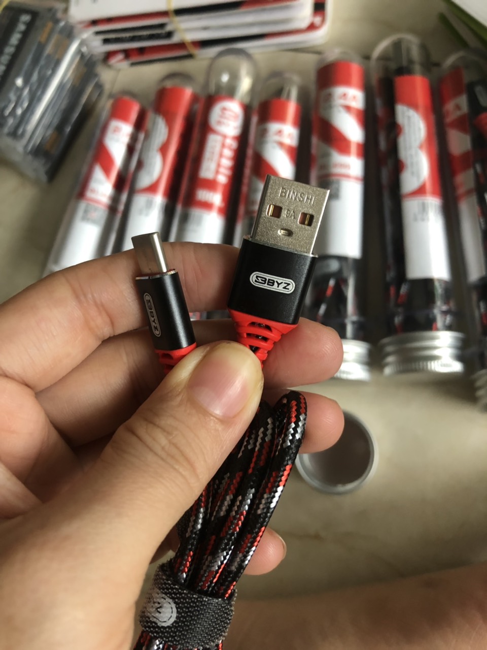 V8-Cáp BYZ 690M- ống nghiệm- dây dù