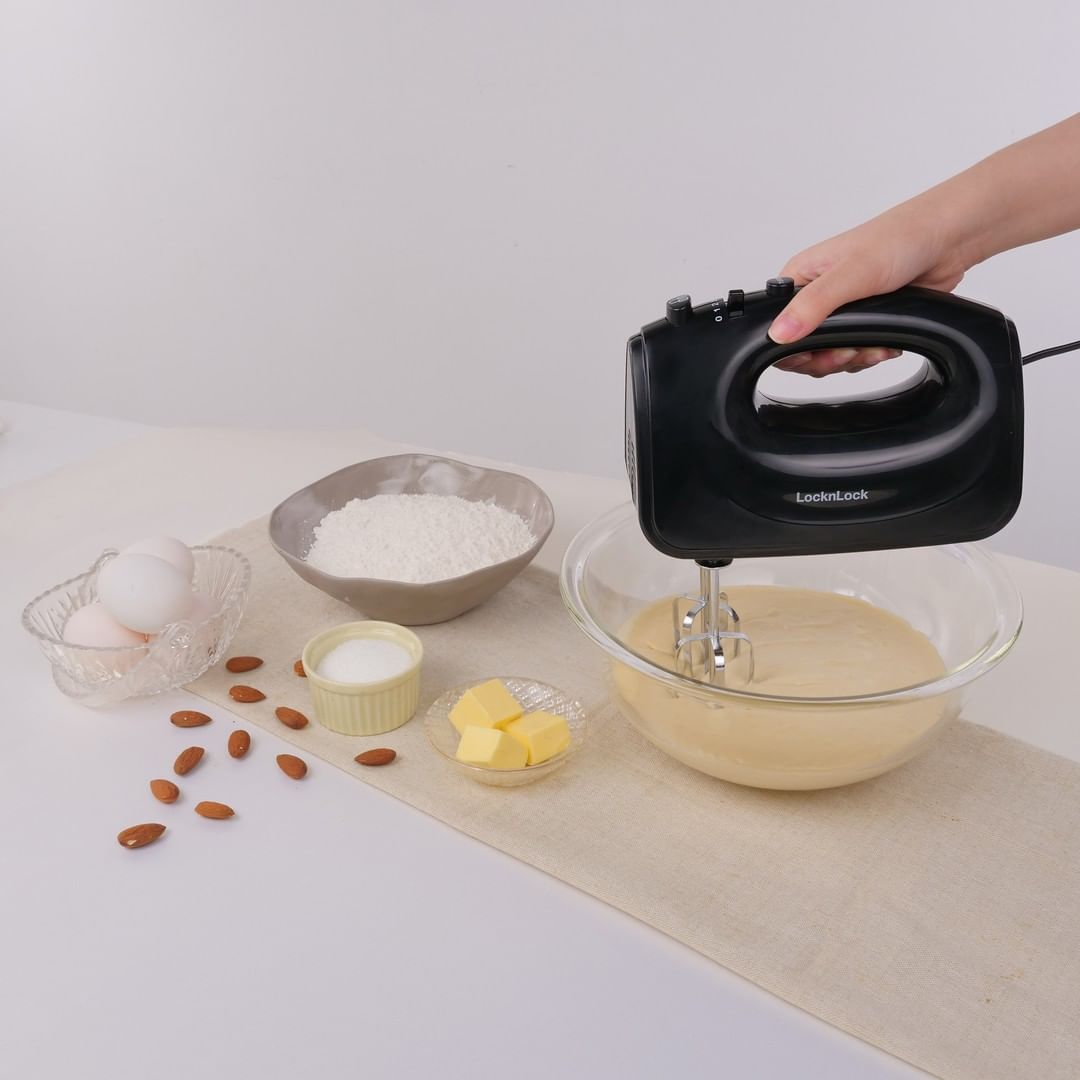 Máy đánh trứng LocknLock Hand Mixer - hai bộ que đánh EJM501DGRY- T2CMALL