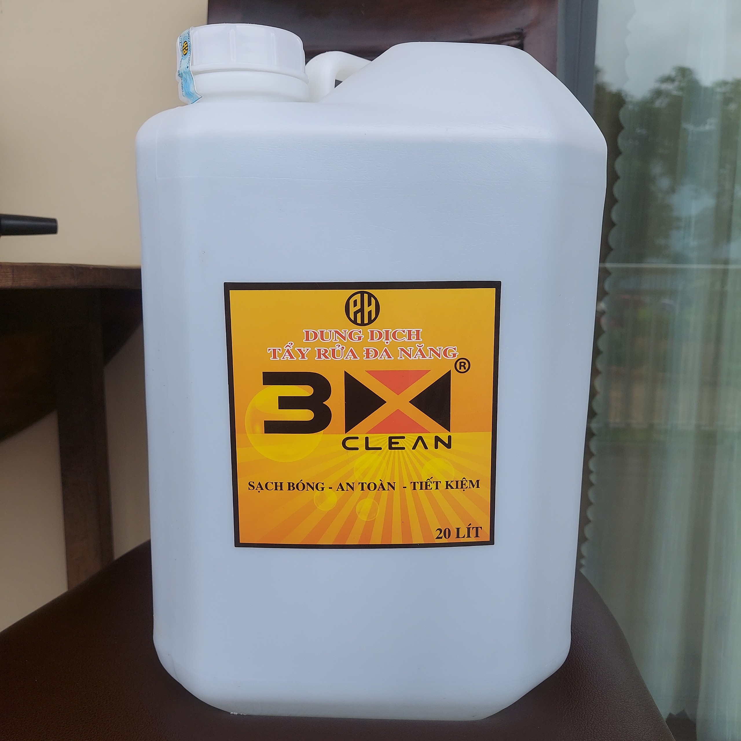 NƯỚC TẨY RỬA ĐA NĂNG 3X CLEAN CAN 20 LÍT