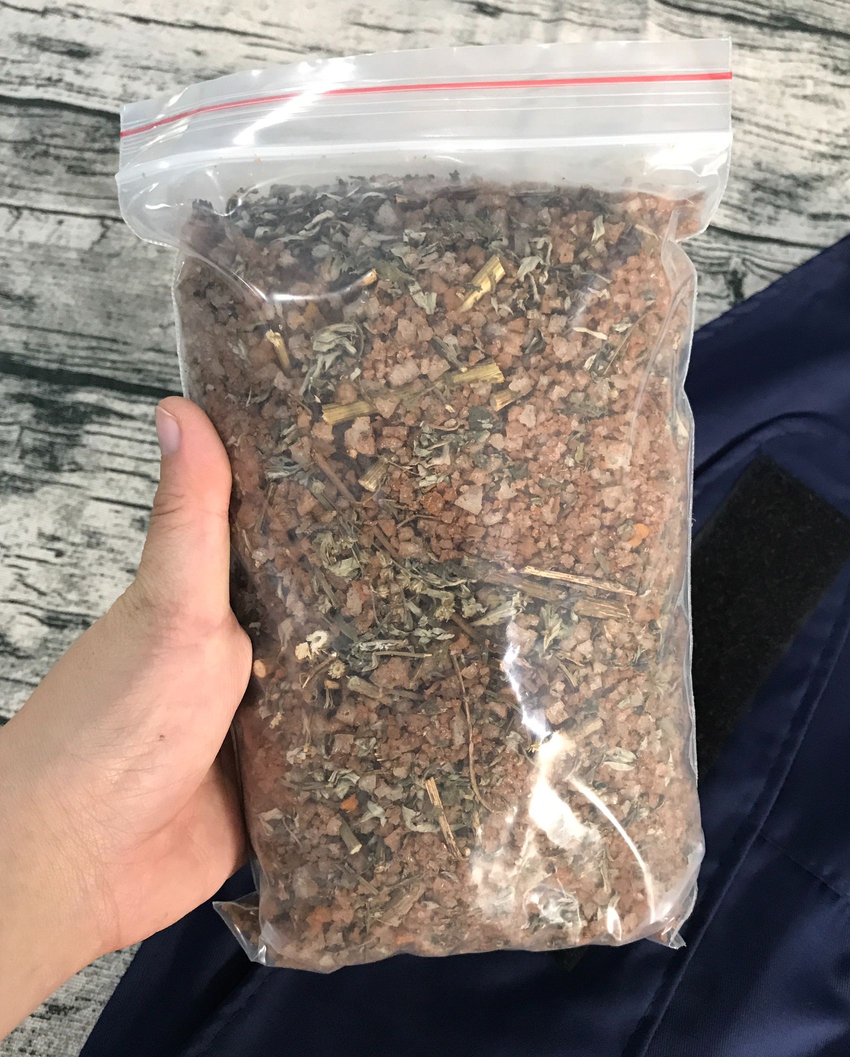 Muối thảo dược chườm bụng sau sinh( 800gr/bịch)