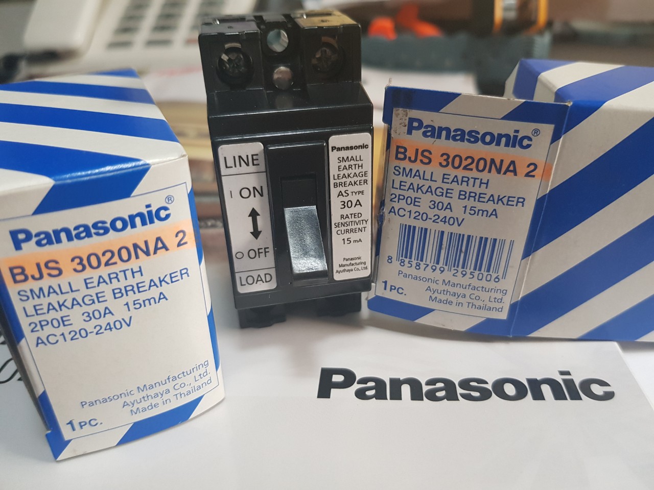 [HCM]PANASONIC - Bộ ngắt mạch an toàn Panasonic - BJS3020NA2 (30A - Dòng ngắt rò 15mA)