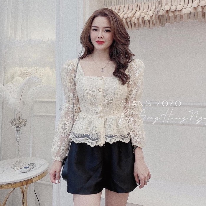 Áo ren cổ vuông tay bồng