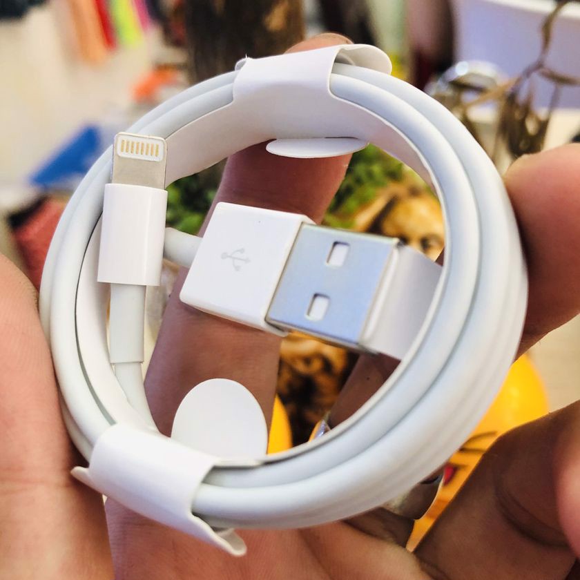 Cáp sạc Lightning  iphone 5/6/7/8/X/Xs Max giúp ổn định pin, truyền dữ liệu tốt