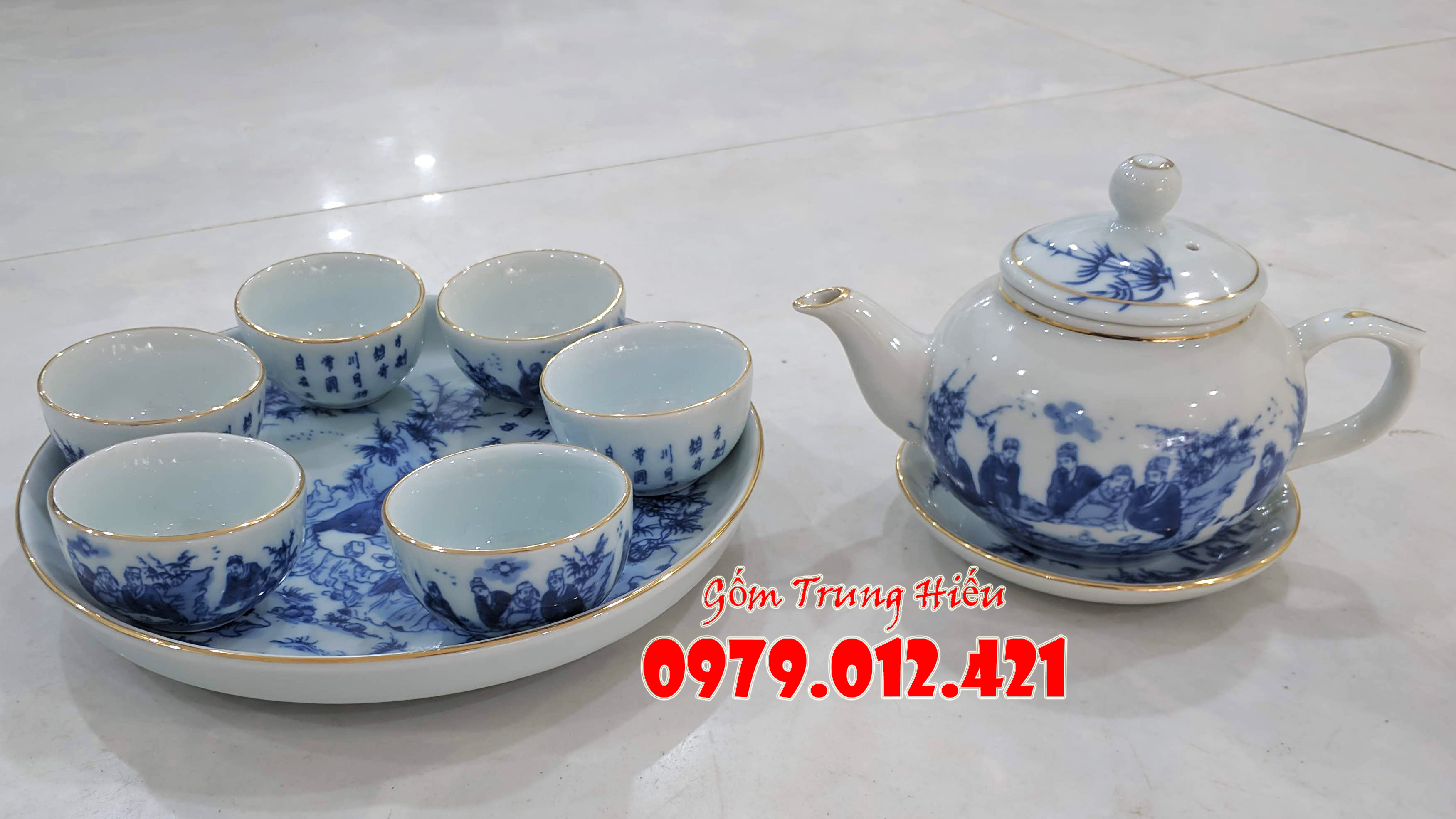 Bộ ấm chén Bát Tràng kẻ chỉ vàng