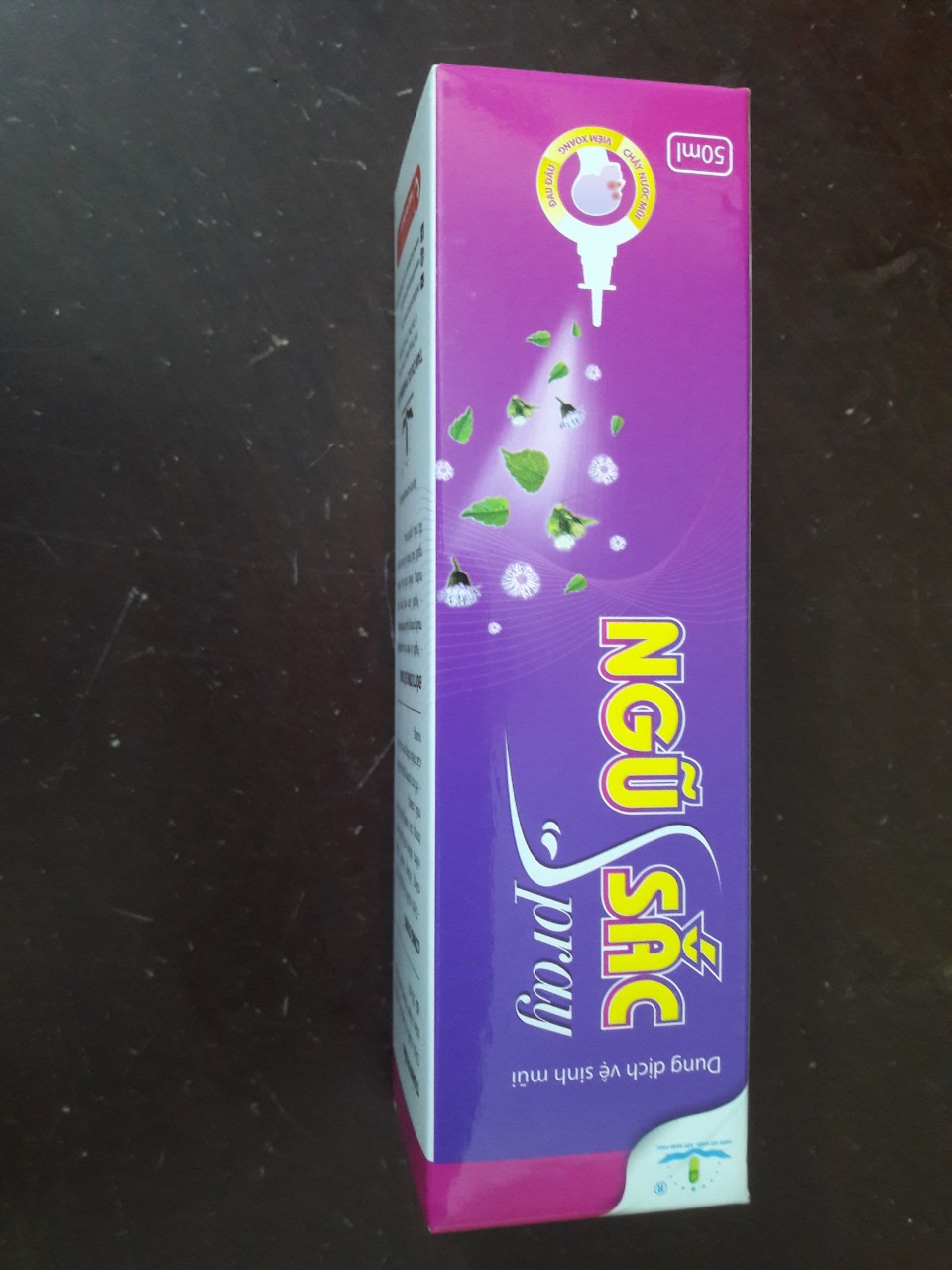[HCM]DUNG DỊCH VỆ SINH MŨI NGŨ SẮC SPRAY