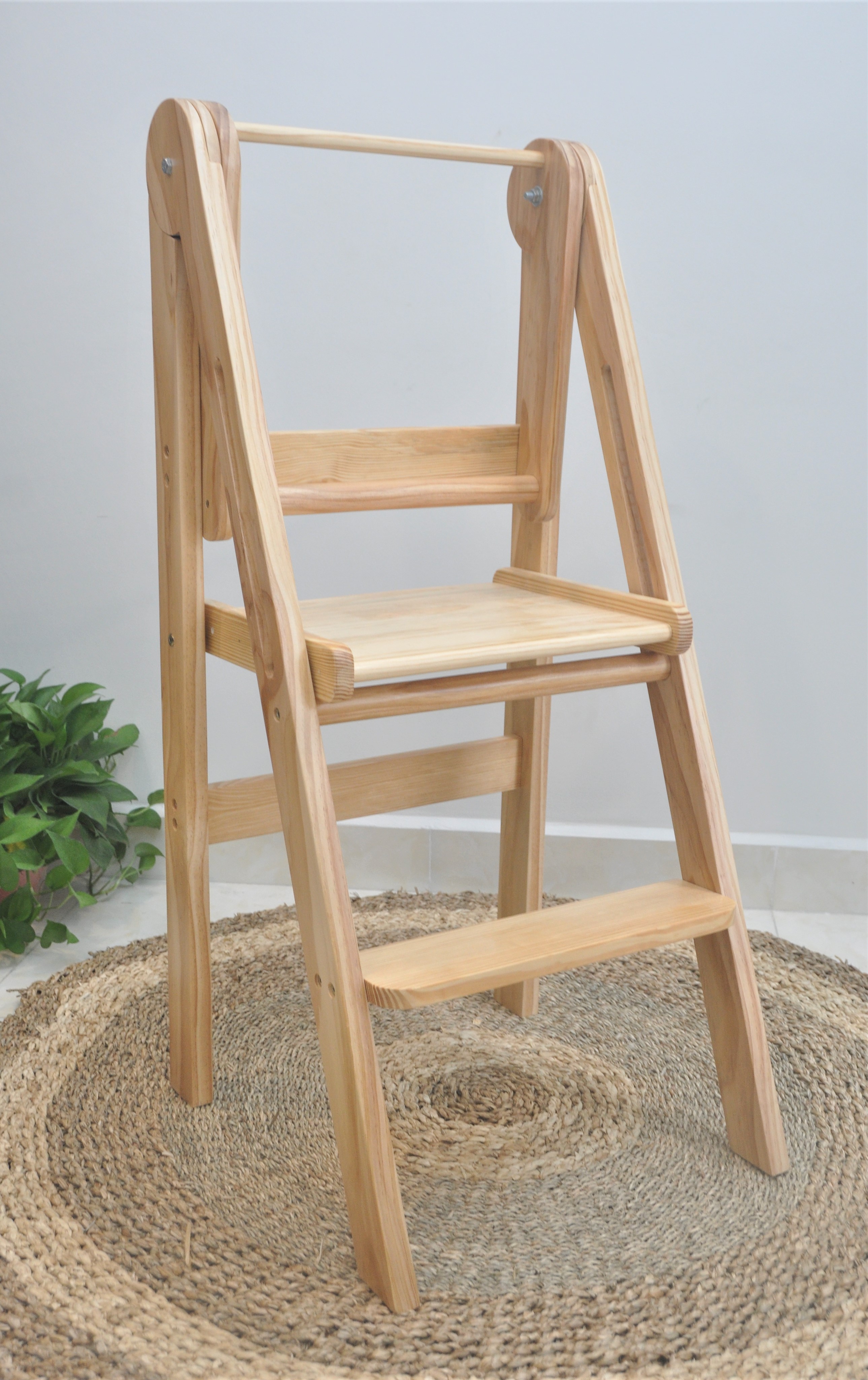 Ghế Đứng Bếp Cho Bé - Bebewood