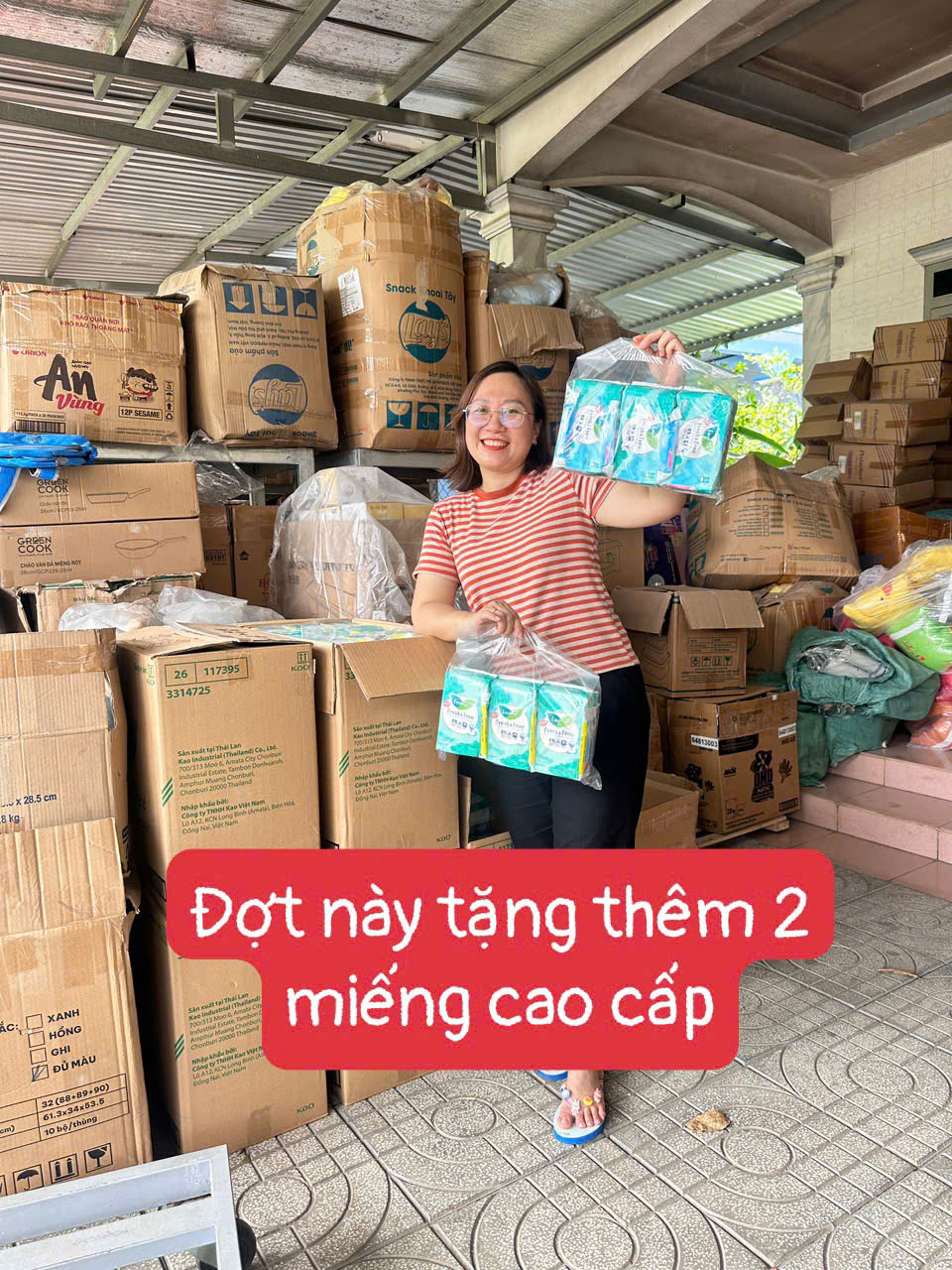 [ MỊN - THẤM HÚT TỐT] Băng vệ sinh Laurier Siêu mỏng 20 miếng/ bịch - Có cánh