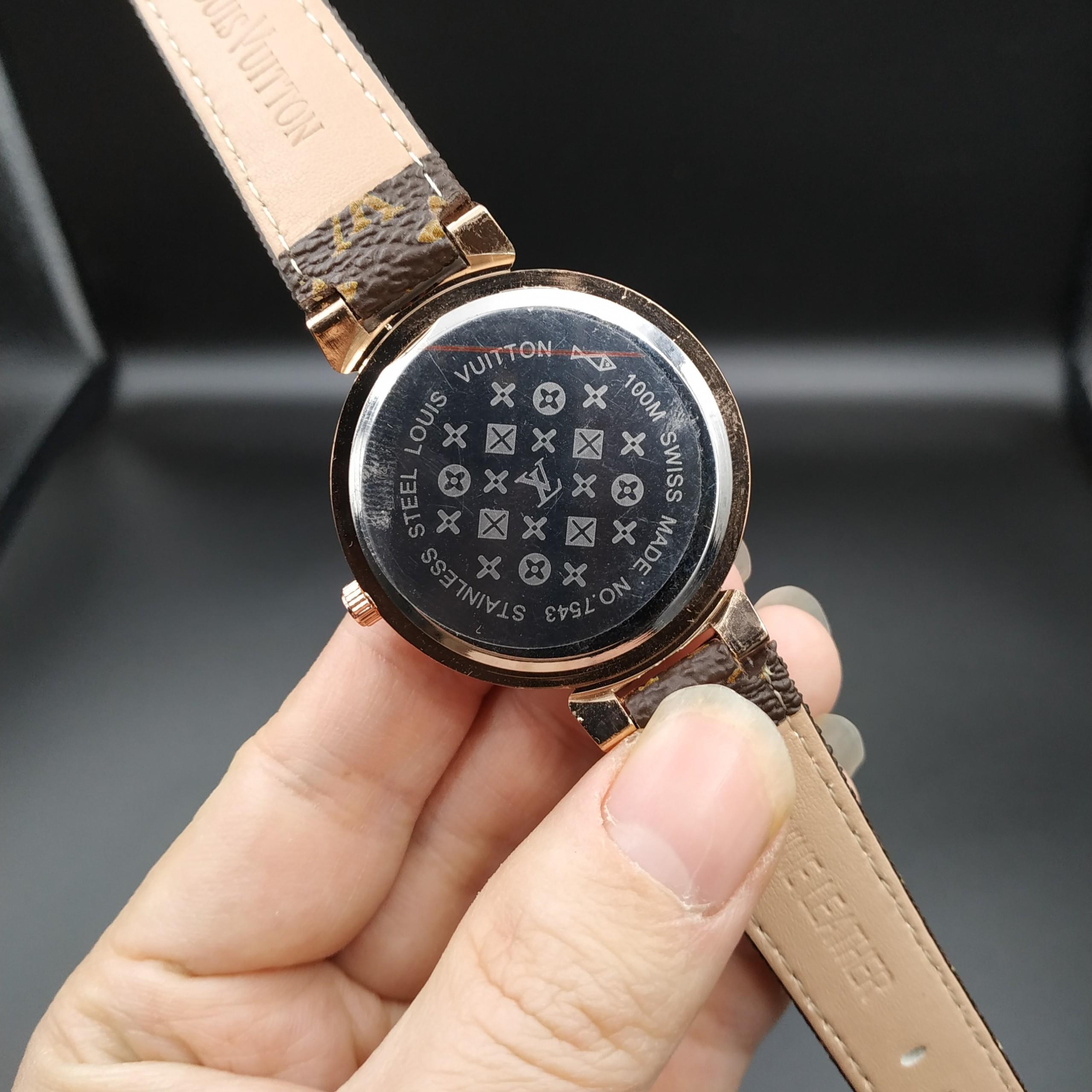 Đồng hồ thời trang nữ Louis vuitton Cao cấp