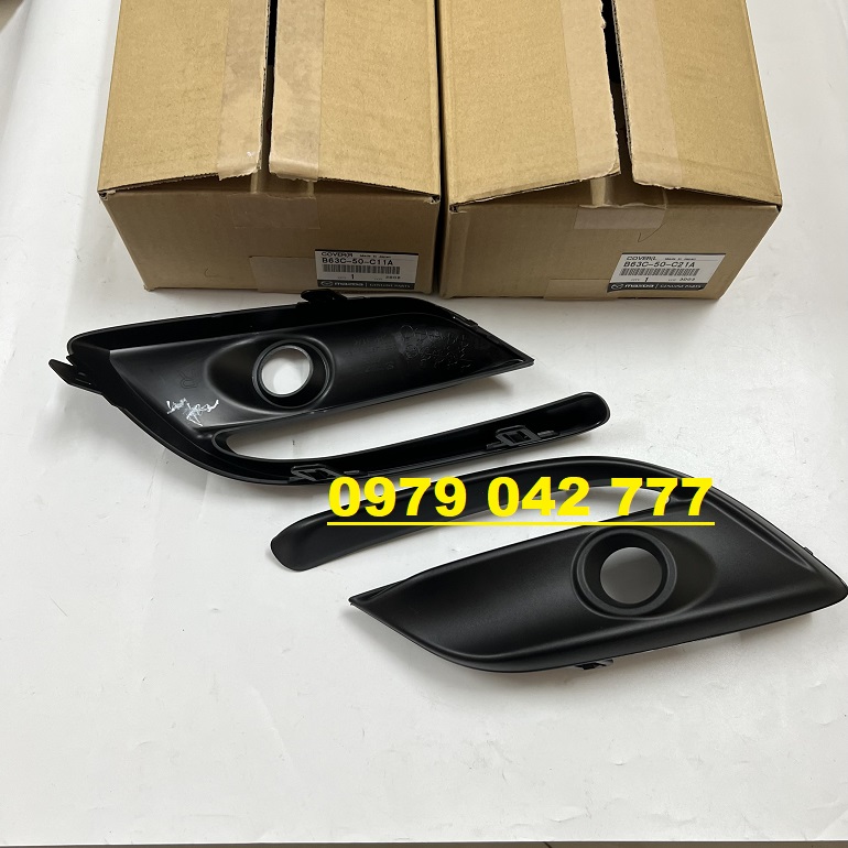 Ốp đèn gầm Mazda 3 đời 2017-2018-2019