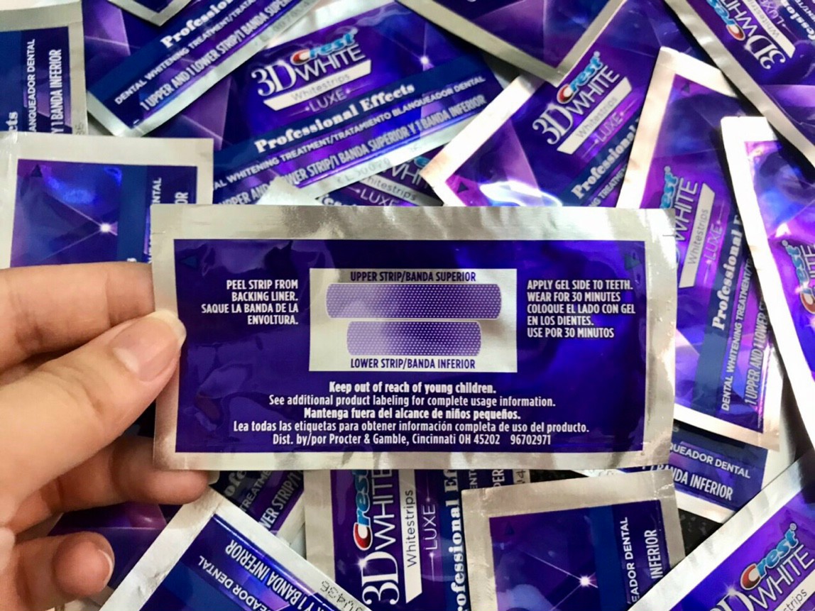 Miếng dán trắng răng Crest 3D White Professional Effects liệu trình 7 ngày