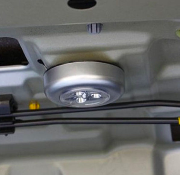 [HCM]Đèn led  không dây càm biến chạm tay xài pin