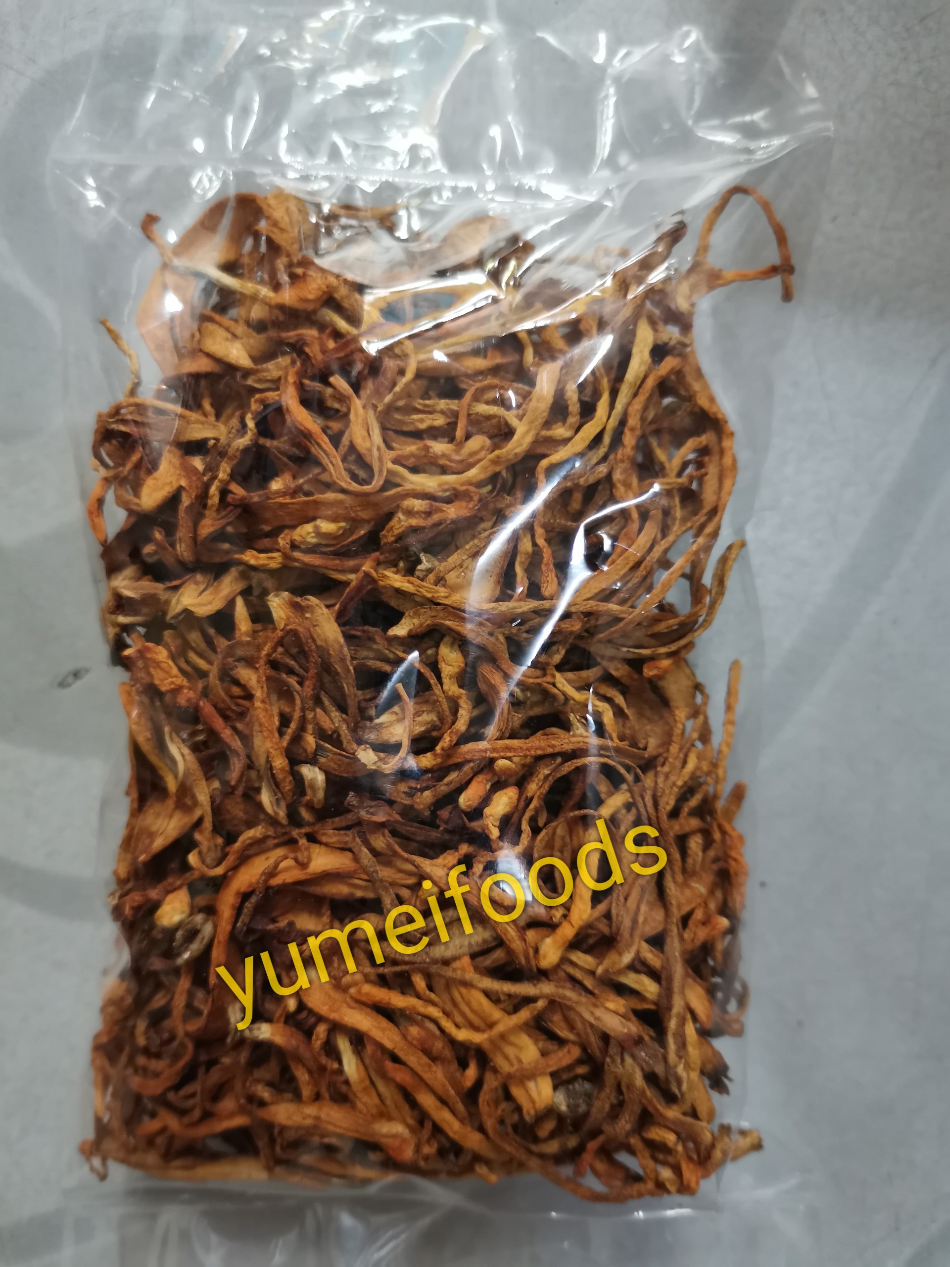 Nấm Đông Trùng 50gr - Hầm Tiềm Canh Gà