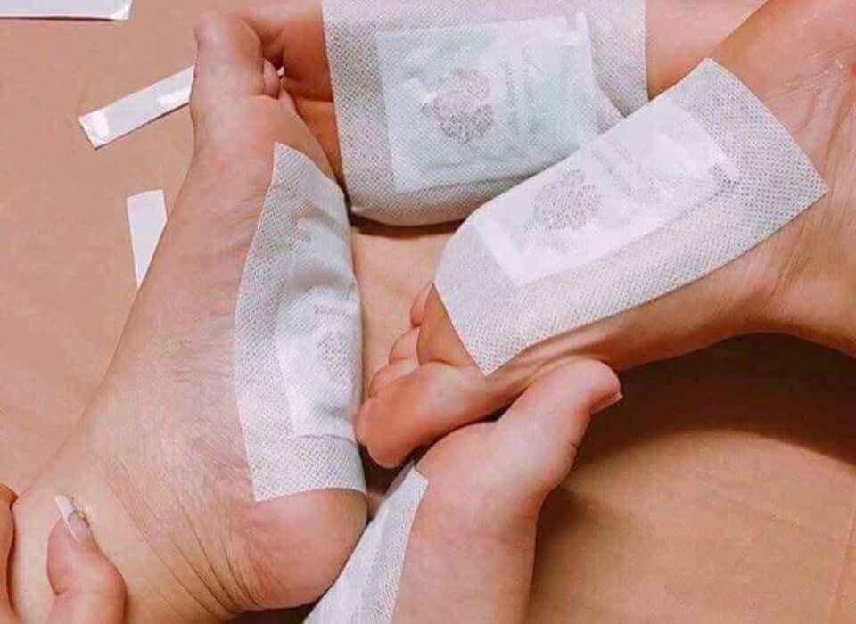 MIẾNG DÁN THẢI ĐỘC CHÂN HEALING PATCH HÀN QUỐC 30 MIẾNG