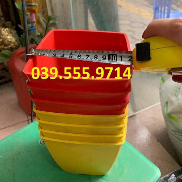 Bộ 10 Chậu Nhựa Trồng Cây V12 ( kích thước 12x12cm)