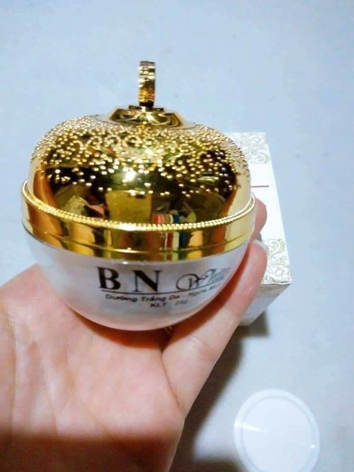 <HCM>Kem mụn trắng da ngừa nám BN WHITE