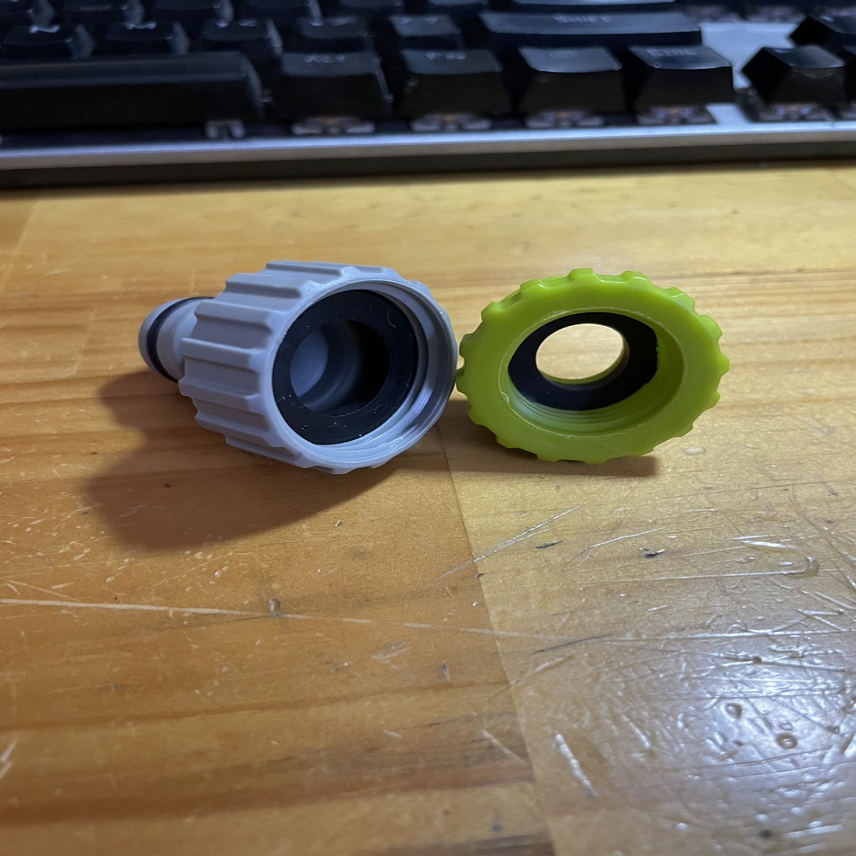 [1 PCs] 20mm internal thread tap fittings or 25mm thread to quick coupler-th390