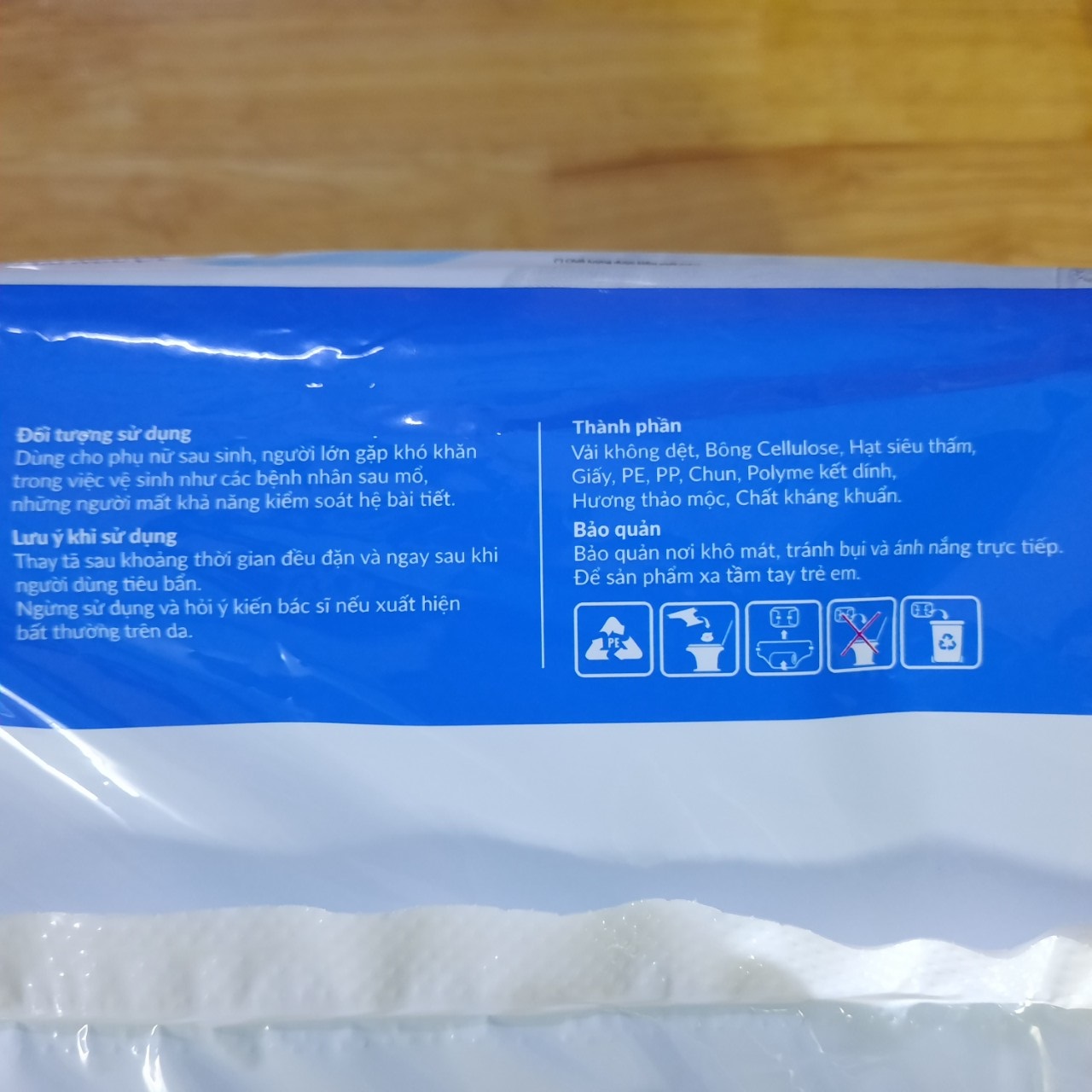 Tã Caryn người già M/L 20 + 3 (miếng) - BACH HOA HV