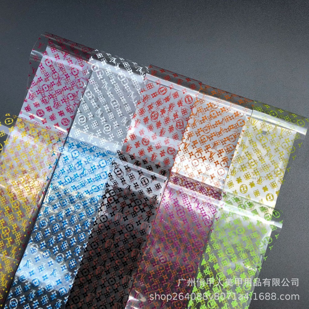 Foil thương hiệu LV dán nail