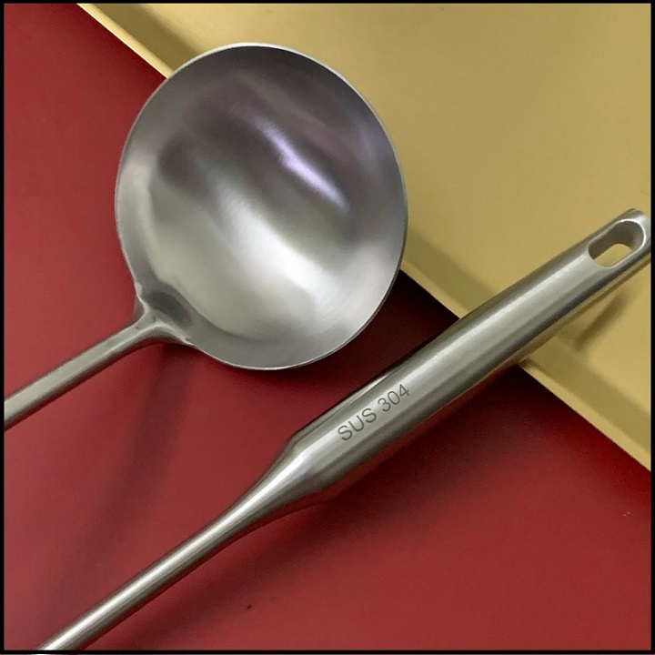 muỗng múc canh inox cán dài siêu đẹp