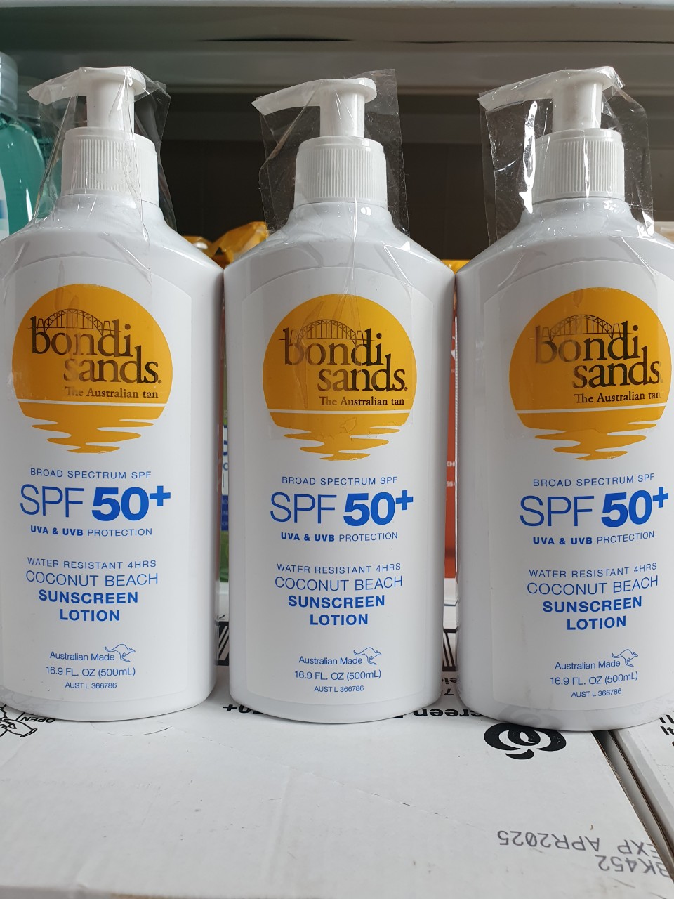 Kem chống nắng Bondi Sands SPF 50+ Úc (có bill, đi air)