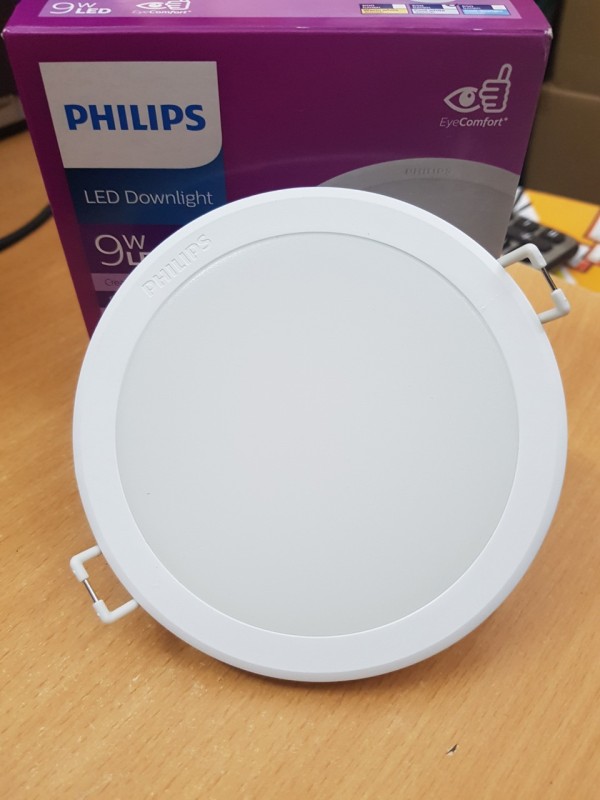 Đèn led âm trần 9w philips