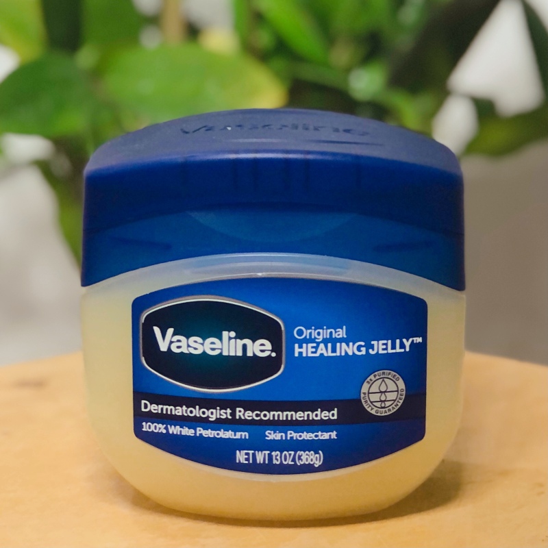 Sáp Dưỡng Ẩm VASELINE 100% Pure Petroleum Jelly Original Hủ Lớn (368g) hạn chế làm da bị khô, nẻ Vaseline Petroleum Jelly Original 13 oz nhập khẩu